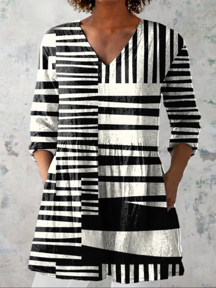 Aurora | Long Blouse with Graphic Stripes