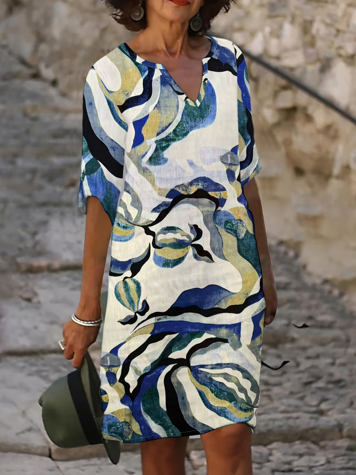 Cecilia | Short Dress with V-Neck Print