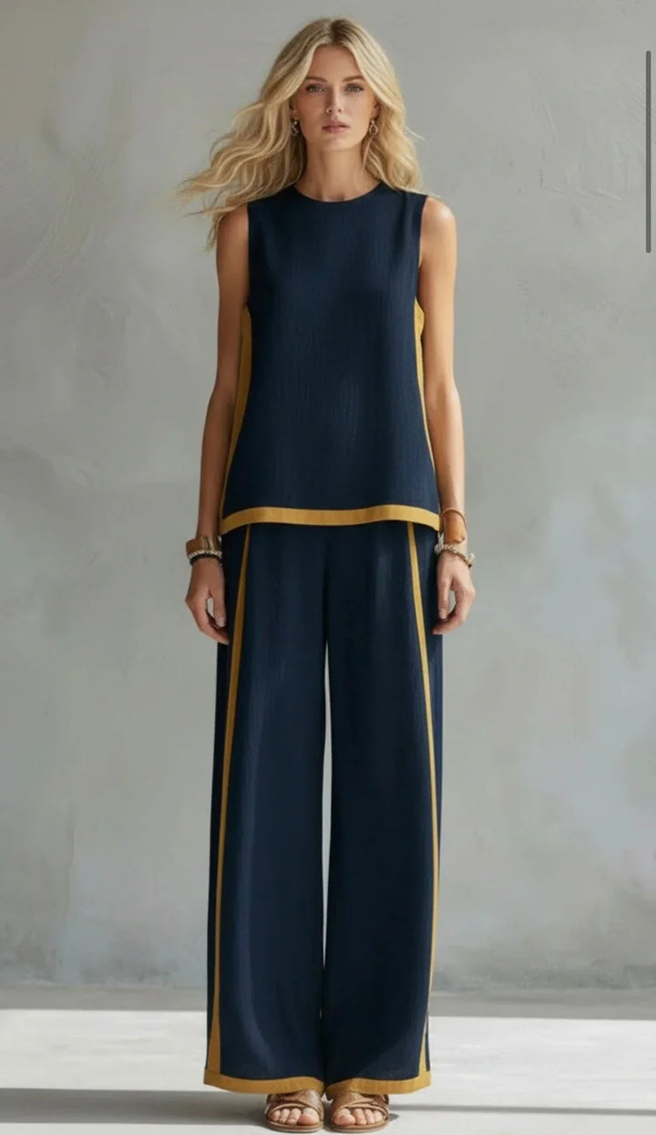 Elisa | Fluid Two-Piece Outfit with Contrast Details