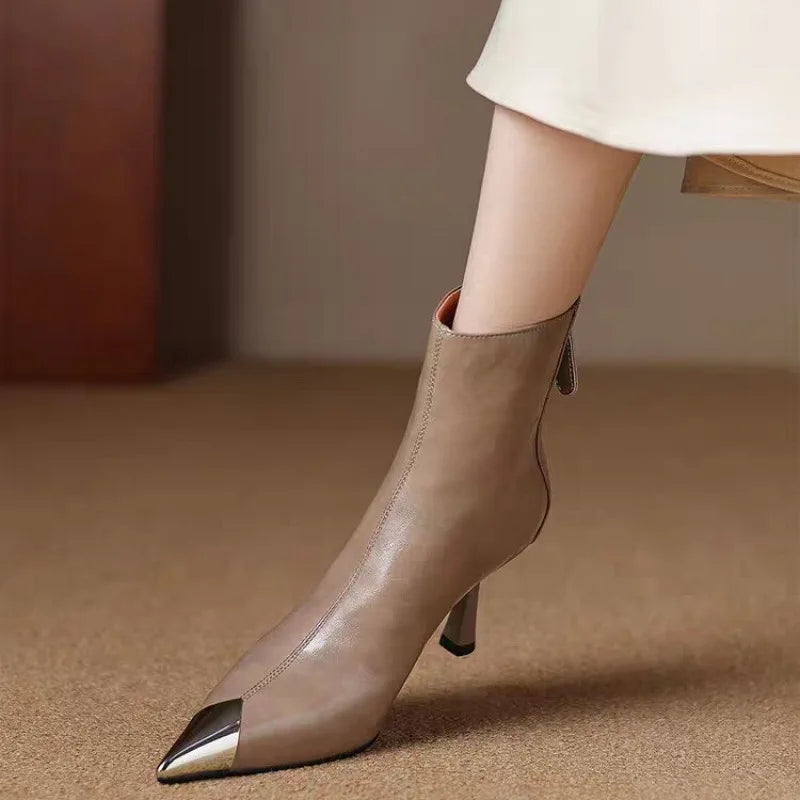 Vivian | Pointed Toe Fall Ankle Boots