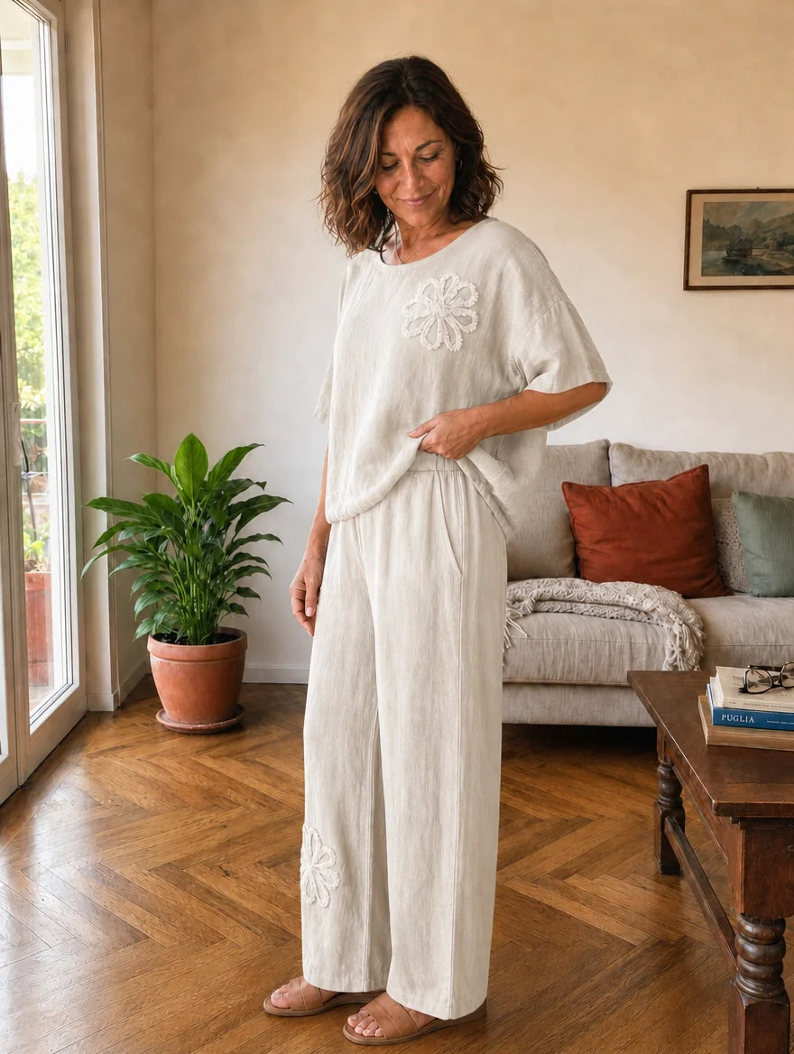 Matilde | Embroidered Linen Set