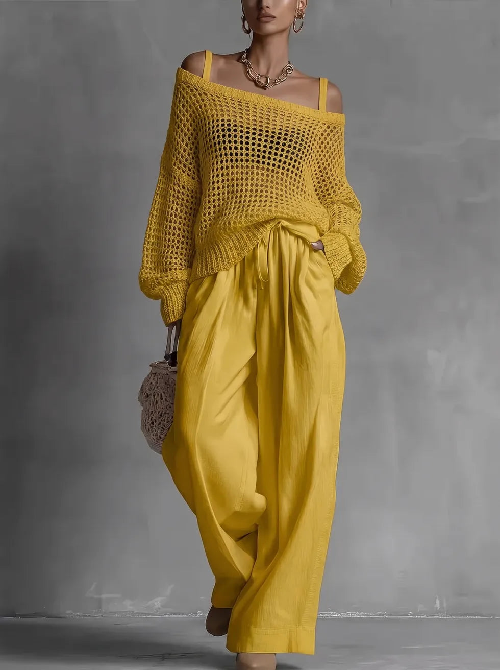 Bianca | Fluid Set with Exposed Shoulders